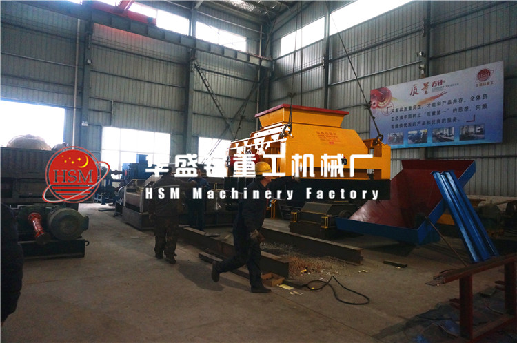 對(duì)輥破碎機(jī)發(fā)貨圖